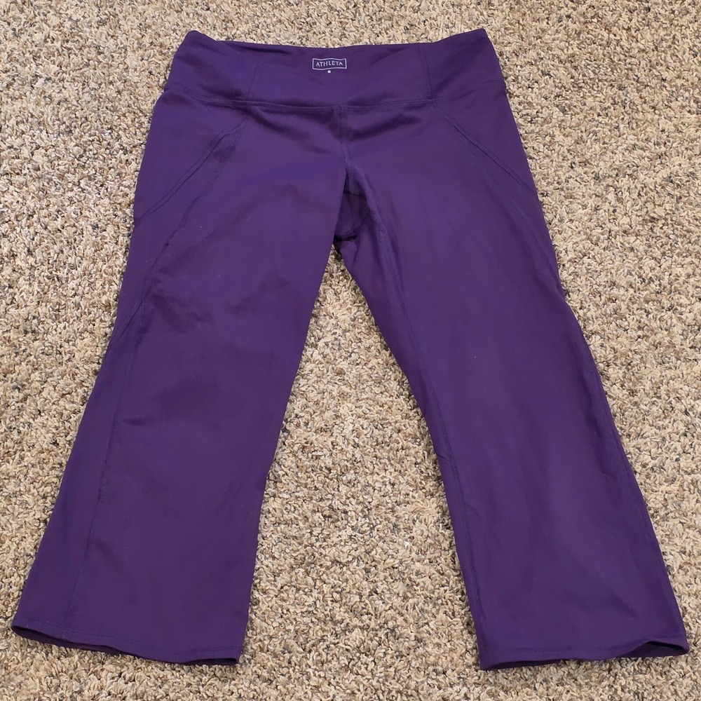 Athleta Power Up Pull On‎ Capri Leggings Purple Medium Ananda Knicker Split Leg